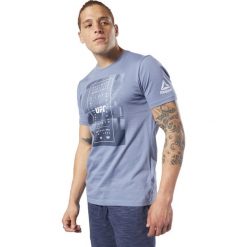 Reebok UFC Koszulka Fioletowy. Fioletowe podkoszulki męskie Reebok, l, z nadrukiem, z bawełny, z krótkim rękawem. Za 107,95 zł.