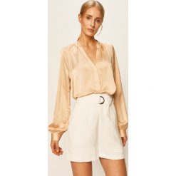 Marciano Guess - Bluzka. Bluzki damskie MARCIANO GUESS, s, z aplikacjami, z poliesteru, eleganckie, bez kołnierzyka, z długim rękawem. Za 549,90 zł.