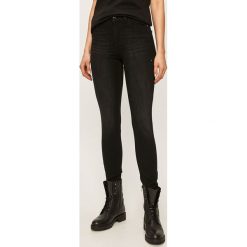 Guess Jeans - Jeansy 1981. Czarne jeansy damskie Guess Jeans, z podwyższonym stanem. Za 469,90 zł.