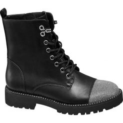 Botki damskie Catwalk czarne. Czarne botki damskie Catwalk, z materiału, bez obcasa, na obcasie, na sznurówki. Za 159,90 zł.