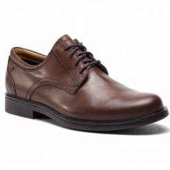 Półbuty CLARKS - UnAldricTieGtx GORE-TEX 261389117 Brown Leather. Brązowe półbuty skórzane męskie Clarks. W wyprzedaży za 409,00 zł.