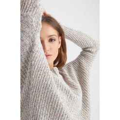 Swetry klasyczne damskie: Melanżowy sweter nietoperz