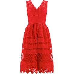 Sukienki: Chi Chi London Petite Sukienka koktajlowa red