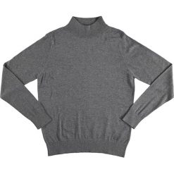Golfy męskie: Sweter w kolorze szarym