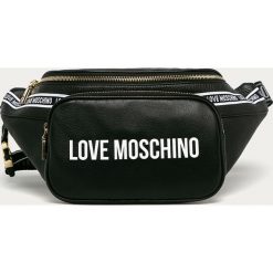 Love Moschino - Nerka skórzana. Czarne nerki damskie Love Moschino, w paski, ze skóry, duże, z aplikacjami. Za 959,90 zł.