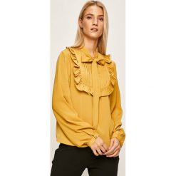 Glamorous - Bluzka. Żółte bluzki damskie Glamorous, na imprezę, s, bez wzorów, z poliesteru, bez kołnierzyka, z długim rękawem. W wyprzedaży za 79,90 zł.