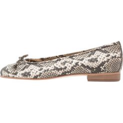 Baleriny damskie lakierowane: Gabriele DOLLY Baleriny beige