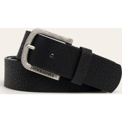 Jack & Jones - Pasek. Pomarańczowe paski męskie Jack & Jones, w paski, ze skóry ekologicznej. Za 59,90 zł.