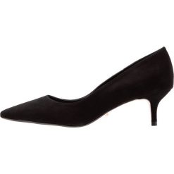 Dune London WIDE FIT WIDE FIT ALESANDRA Czółenka black. Czarne czółenka marki Dune London WIDE FIT, z weluru. Za 399,00 zł.