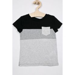 Pepe Jeans - T-shirt dziecięcy 92-180 cm. Czarne t-shirty chłopięce Pepe Jeans, bez wzorów, z bawełny, bez rękawów. W wyprzedaży za 79,90 zł.
