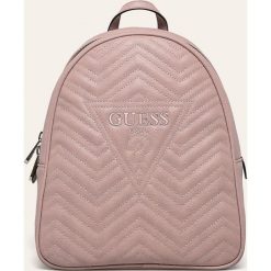 Guess Jeans - Plecak. Czarne plecaki damskie Guess Jeans, z aplikacjami, z bawełny. W wyprzedaży za 499,90 zł.