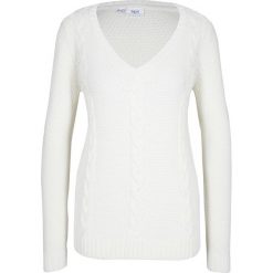 Sweter w warkocze bonprix biel wełny. Białe swetry damskie bonprix, bez wzorów, z wełny, bez rękawów, bez kaptura. Za 74,99 zł.
