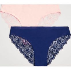 Majtki z koronką - Różowy. Różowe majtki damskie Sinsay, s, z koronki. Za 19,99 zł.