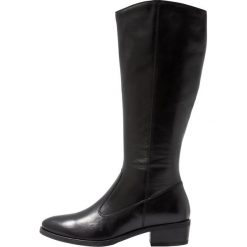 Pier One Kozaki black. Czarne buty zimowe damskie Pier One, z materiału. Za 419,00 zł.