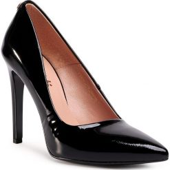 Szpilki R.POLAŃSKI - 0758 Black 01. Czarne półbuty damskie R.Polański, bez wzorów, ze skóry, eleganckie, bez obcasa, na obcasie, bez zapięcia. Za 229,00 zł.