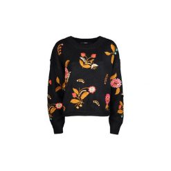 Swetry Guess W74R63 Z1OL0 / Daria Sweater. Czarne swetry damskie Guess, z aplikacjami, bez rękawów, bez kaptura. Za 289,00 zł.
