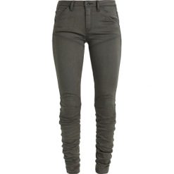 GStar 5620 STAQ 3D MID SKINNY COJ Jeansy Slim Fit grey. Szare jeansy damskie marki G-Star, bez wzorów, z elastanu. W wyprzedaży za 356,95 zł.