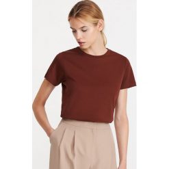T-shirt z bawełny organicznej - Brązowy. Pomarańczowe t-shirty damskie Reserved, xs, bez wzorów, z bawełny, bez kołnierzyka. Za 39,99 zł.