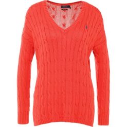 Polo Ralph Lauren SIDE SLIT Sweter tomato. Czerwone swetry klasyczne damskie marki Polo Ralph Lauren, xl, z bawełny, polo. Za 629,00 zł.