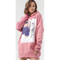 Różowa Bluza Avafer. Różowe bluzy damskie Born2be, xl, bez wzorów, bez rękawów, z kapturem. Za 79,99 zł.