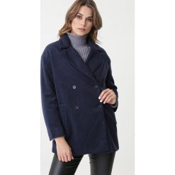 Granatowy Płaszcz North Little Rock. Niebieskie płaszcze damskie Born2be, uniwersalny, bez wzorów, eleganckie, krótkie. Za 189,99 zł.