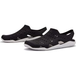 CROCS SWIFWATER WAVE > 203963-069. Klapki męskie Crocs, bez wzorów. W wyprzedaży za 139,99 zł.