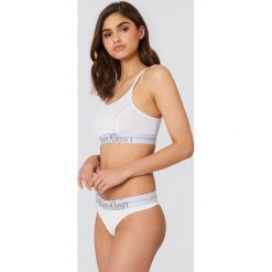 Stringi: Calvin Klein Stringi z logo – White