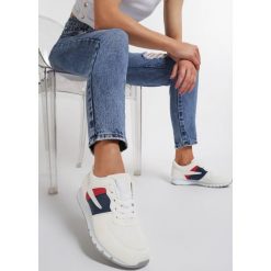Białe Buty Sportowe Hydah. Białe buty sportowe damskie Renee, bez wzorów, sportowe, trekkingowe. Za 89,99 zł.