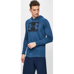 Under Armour - Bluza. Niebieskie bluzy męskie Under Armour, xxl, z nadrukiem, z poliesteru, z kapturem, bez rękawów, z kapturem. W wyprzedaży za 179,90 zł.