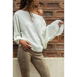 Sweter damski MIKKA. Bluzy damskie Sweter damski MIKKA, uniwersalny, bez wzorów, z dzianiny, bez rękawów, bez kaptura. W wyprzedaży za 79,00 zł.