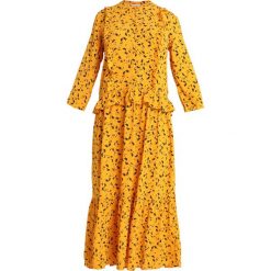 Modström JAYA DRESS Długa sukienka yellow. Żółte długie sukienki damskie marki Modström, xs, z wiskozy, z długim rękawem, długie. Za 459,00 zł.
