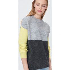 Kolorowy sweter - Żółty. Żółte swetry damskie Sinsay, s, bez wzorów, bez rękawów, bez kaptura. Za 59,99 zł.