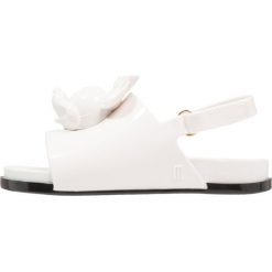 Sandały chłopięce: Melissa MINI DISNEY BEACH SLIDE Sandały kąpielowe white