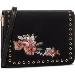 Torebka MONNARI - BAG2690-020 Black. Czarne listonoszki damskie Monnari, bez wzorów, ze skóry ekologicznej, na ramię, bez dodatków. W wyprzedaży za 129,00 zł.