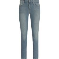 Jeansy Regular Fit Liu Jo Sport T19142 D4331. Niebieskie jeansy damskie Liu Jo Sport. W wyprzedaży za 329,00 zł.