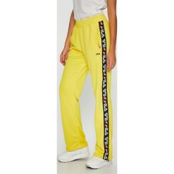 Fila - Spodnie. Czarne spodnie damskie Fila, s, bez wzorów, z poliesteru, casualowe. W wyprzedaży za 239,90 zł.