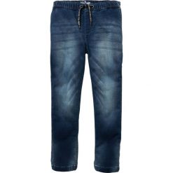 Dżinsy dresowe bonprix niebieski "stone”. Niebieskie dresy chłopięce marki bonprix, z jeansu. Za 79,99 zł.