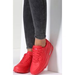 Czerwone Buty Sportowe Peach Perfect. Czerwone buty sportowe damskie vices, z aplikacjami, sportowe. Za 79,99 zł.