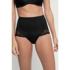 Dorina - Figi modelujące Brigitte. Czarne majtki damskie Dorina, s, bez wzorów, z elastanu. Za 89,90 zł.