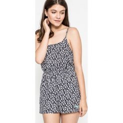 Superdry - Kombinezon. Czarne kombinezony damskie marki Superdry, na co dzień, s, bez wzorów, z wiskozy, z okrągłym kołnierzem, bez rękawów. W wyprzedaży za 79,90 zł.