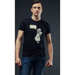 T-shirt MIASTO JEST MOJE męski czarny. Czarne koszulki męskie Hultaj Polski, s, bez wzorów, z bawełny, bez kołnierzyka, bez rękawów, trekkingowe. W wyprzedaży za 79,00 zł.