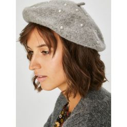 Medicine - Beret Suffron Spice. Szare czapki damskie marki MEDICINE, z wełny. W wyprzedaży za 29,90 zł.