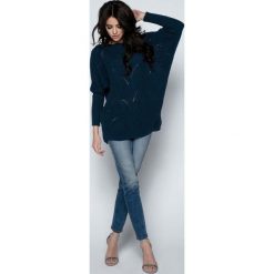 Granatowy Sweter Lekki Ażurowy Nietoperz. Niebieskie bez kategorii Molly.pl, uniwersalny, z dzianiny, z dekoltem w łódkę. Za 119,90 zł.