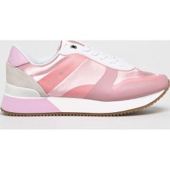 Tommy Hilfiger - Buty. Buty sportowe damskie TOMMY HILFIGER. W wyprzedaży za 279,90 zł.