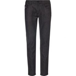 Jeansy Regular Fit Tommy Hilfiger Tailored MERCEDES-BENZ Denton TT0TT06724. Czarne jeansy męskie Tommy Hilfiger Tailored, m, bez wzorów, z elastanu. W wyprzedaży za 459,00 zł.