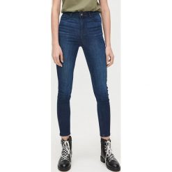 Jeansy high waist - Granatowy. Niebieskie jeansy damskie Cropp, z podwyższonym stanem. Za 89,99 zł.