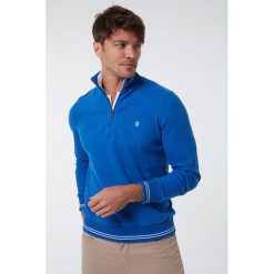 Bluza w kolorze niebieskim. Niebieskie bluzy męskie Jimmy Sanders, xl, bez wzorów, z bawełny, ze stójką, bez rękawów, bez kaptura. W wyprzedaży za 174,95 zł.