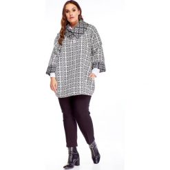 Wzorzysta kurtka z rękawem 3/4 multikolor. Kurtki damskie Tagless, plus size, bez wzorów, z wiskozy, bez kaptura. Za 175,07 zł.