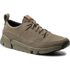 Półbuty CLARKS - Triactive Run 261322817 Sage Nubuck. Zielone półbuty męskie Clarks, na co dzień, bez wzorów, ze skóry, eleganckie, bez zapięcia. W wyprzedaży za 299,00 zł.