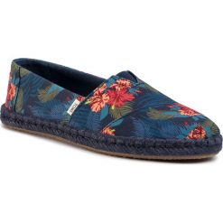 Espadryle TOMS - Classic 10015050 Navy Tropical. Niebieskie espadryle damskie Toms, bez wzorów, z tworzywa sztucznego, bez obcasa, na płaskiej podeszwie. Za 249,00 zł.
